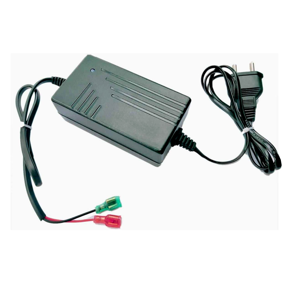 Universal 12V 2A Battery Charger/ Maintainer with Auto Cut Off for